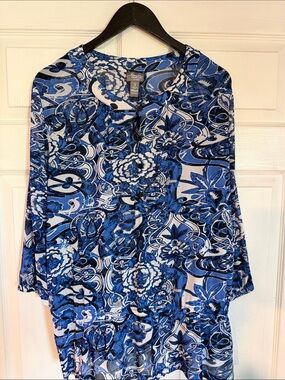 Women's Blue Floral Button-Front Tunic by Chico's